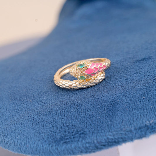 Dainty Chic Snake Ring