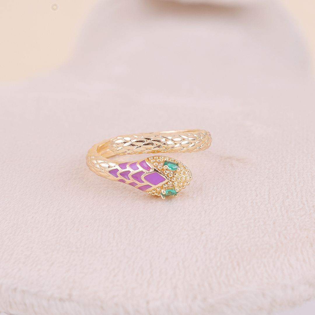 Dainty Chic Snake Ring