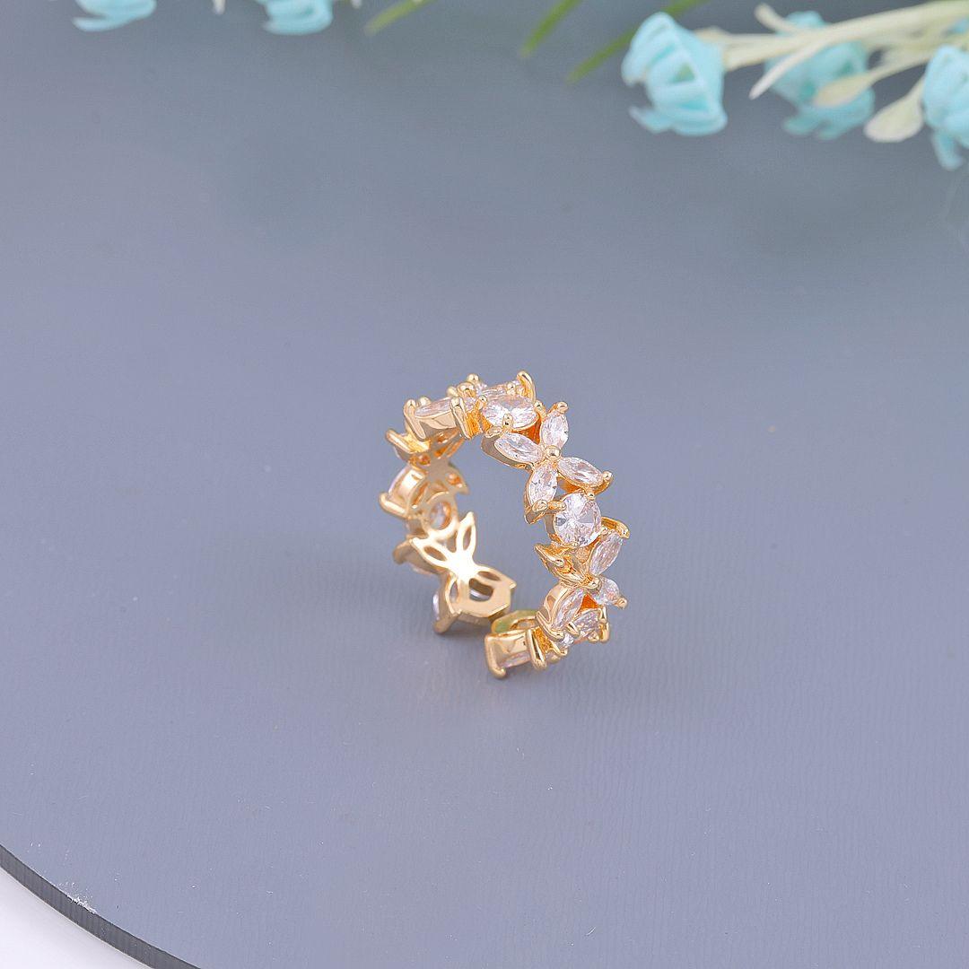 Float like a butterfly Ring