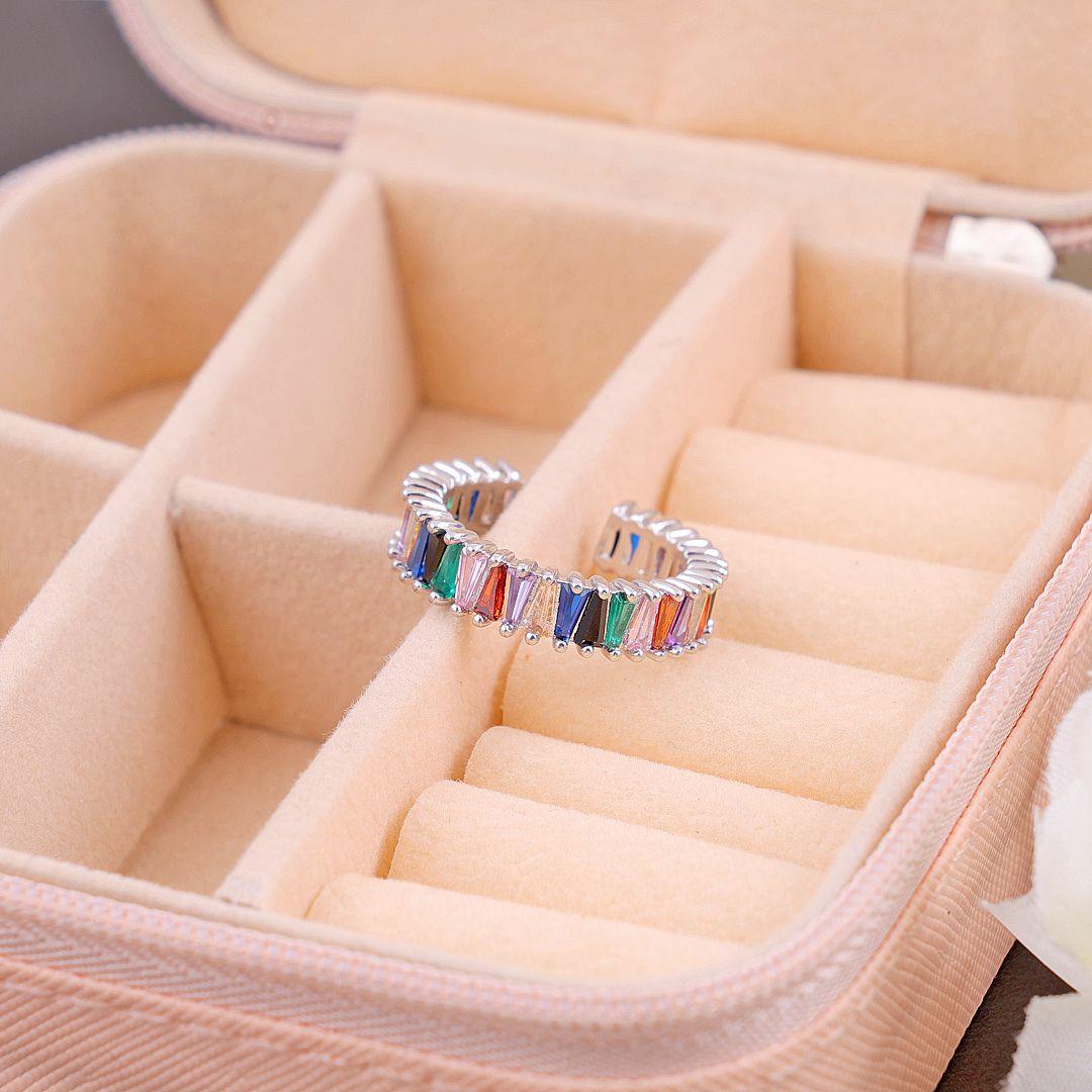 Cozy Crystal Ring