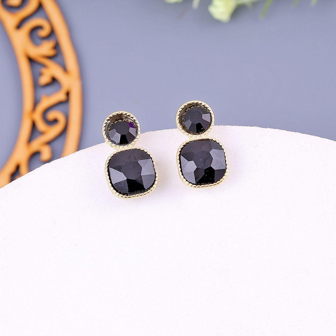 Blind Date Stone Earrings