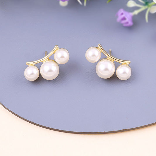 A Pearl Of Wisdom Earrings