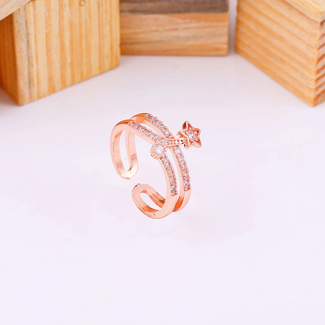 Bling Blogger Star Ring