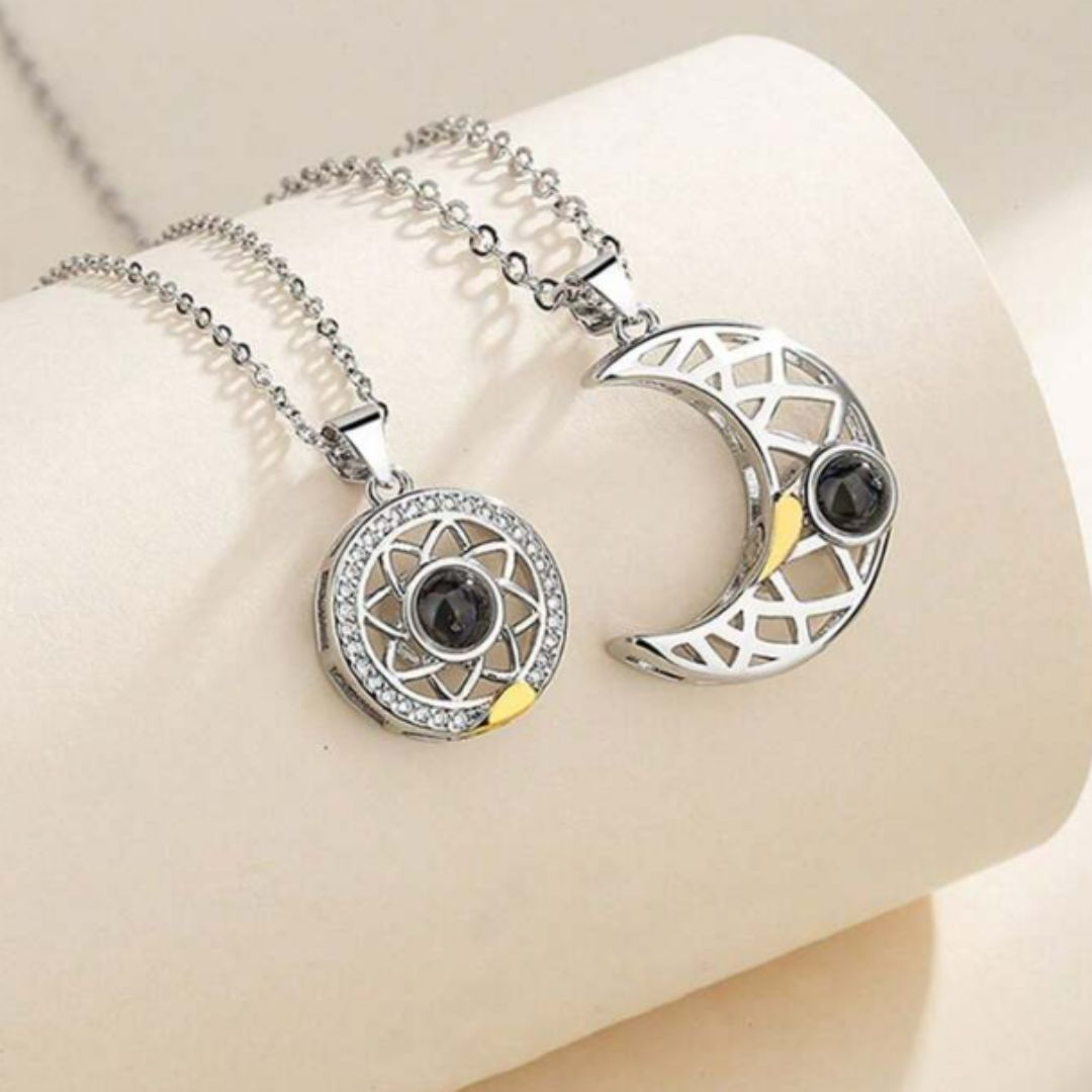 Couple Moon and Star Neckpiece