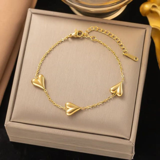 Dainty Heart Chain bracelet