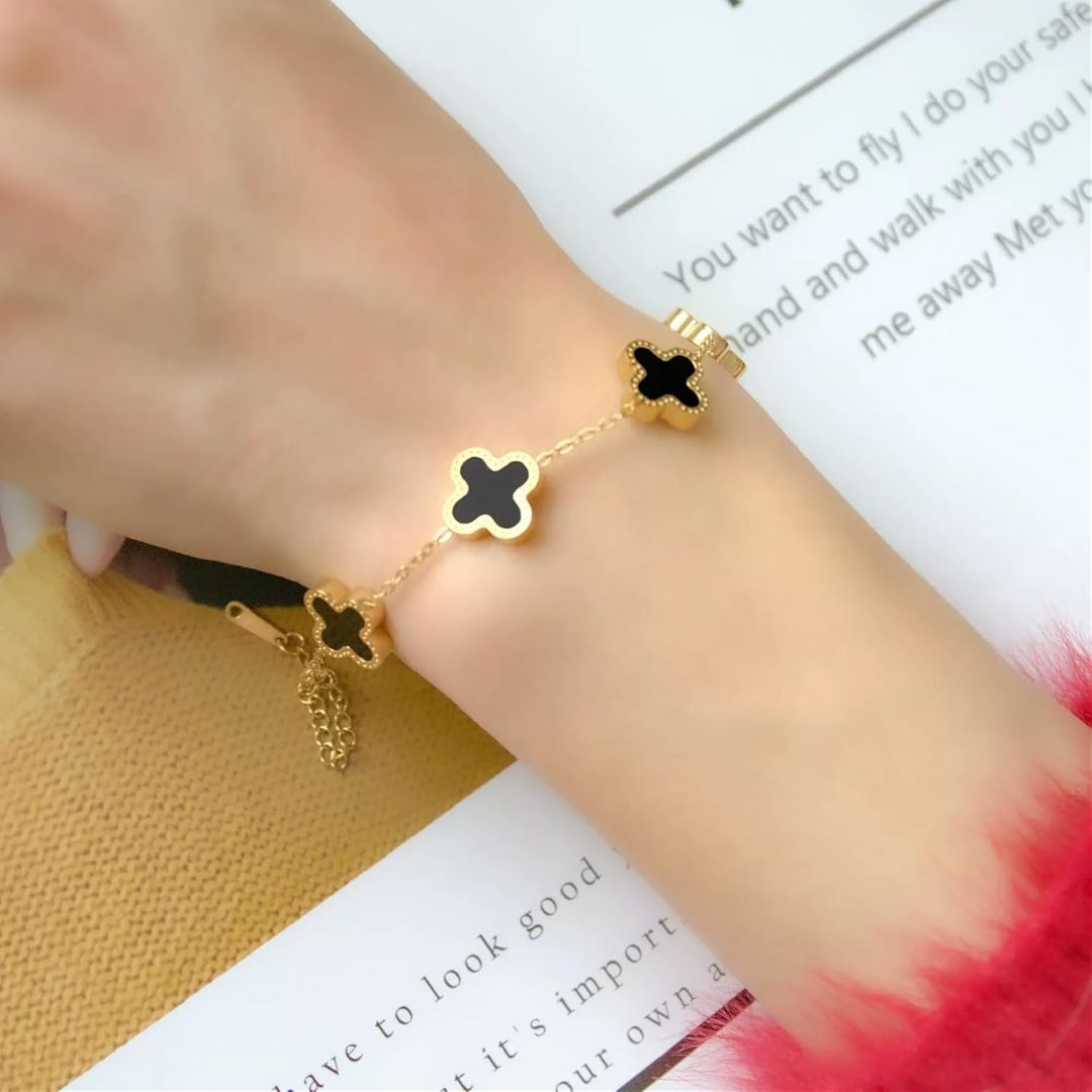 Timeless Clover Bracelet