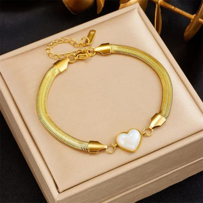 Dainty Heart Chain bracelet