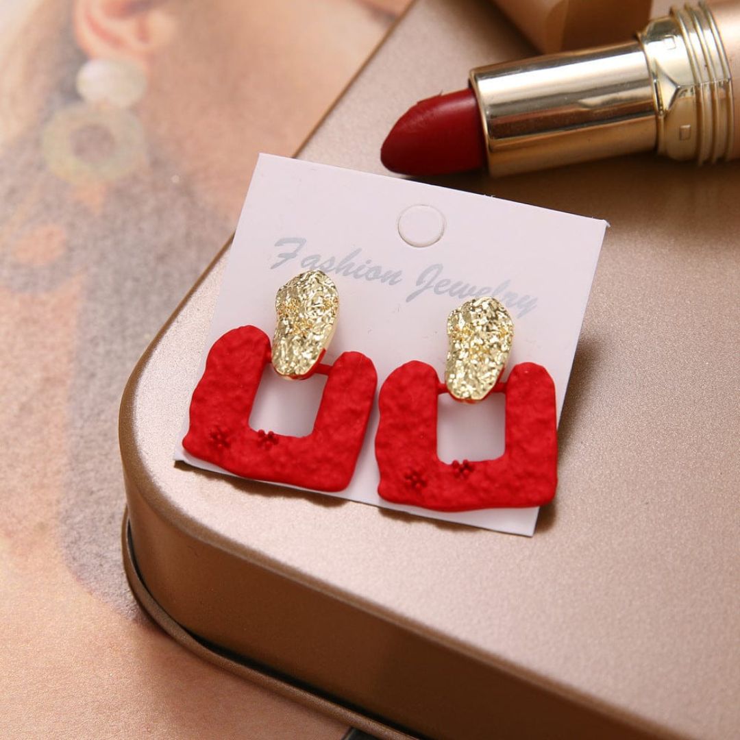 Blind Date Dangler Earrings