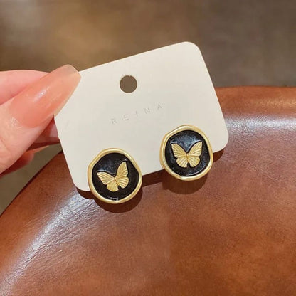 Blind Date Stud Earrings