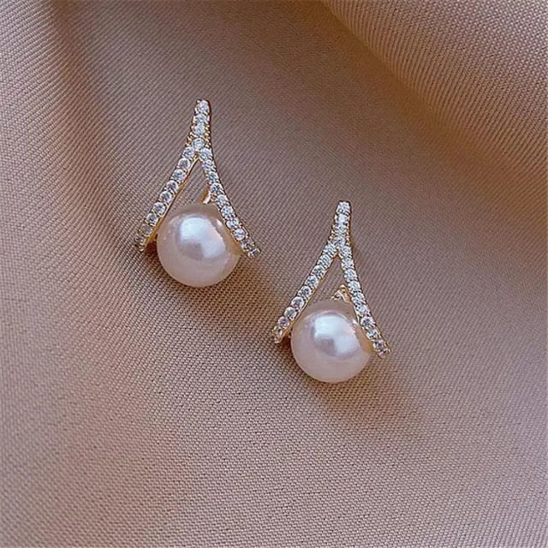 A Pearl Of Wisdom  Earrings