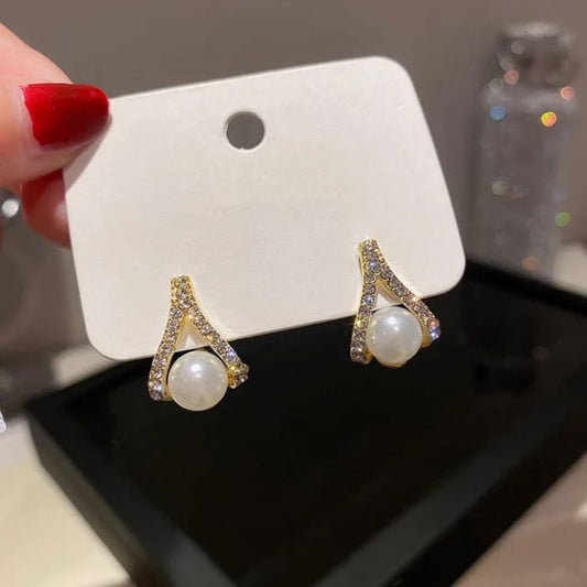 A Pearl Of Wisdom  Earrings