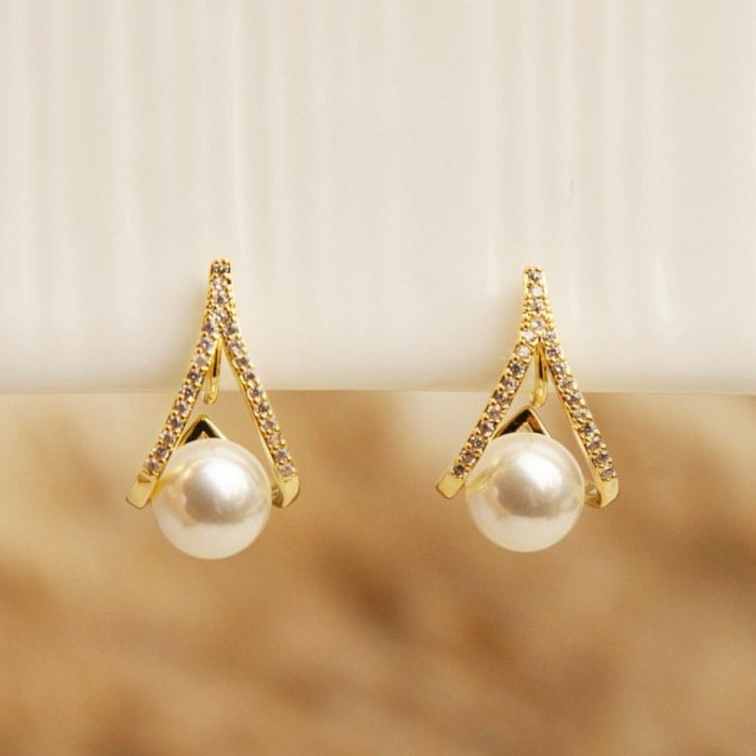 A Pearl Of Wisdom  Earrings