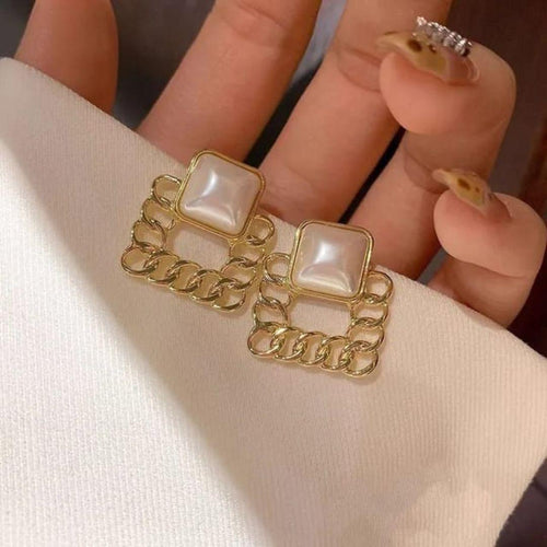 Blind Date Earrings