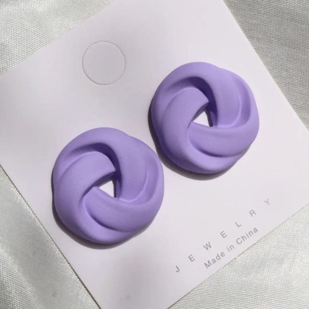 Blind Date Lavender Earrings