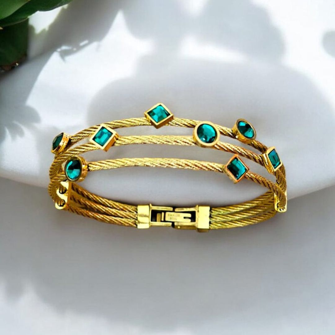 Emerald Statement  Bracelet