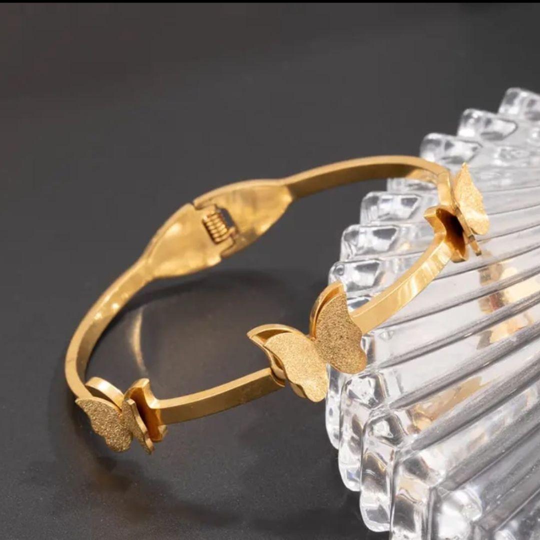 Blind Date butterfly Bracelet