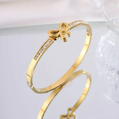 Golden Bow Bracelet