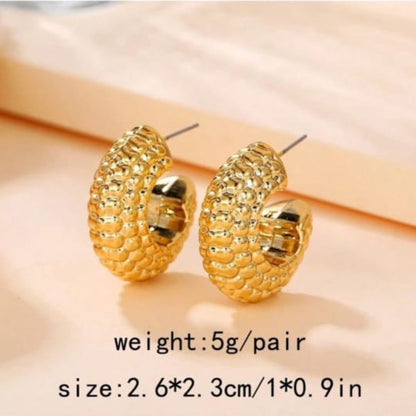 As Pretty As Gold Hoop Earrings