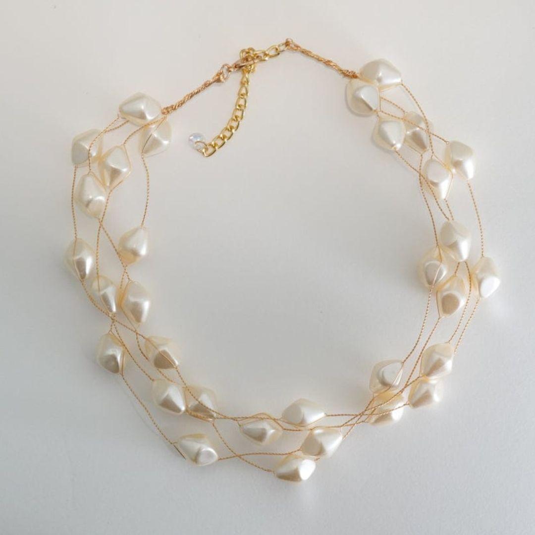 A Pearl Of Wisdom Neckpiece