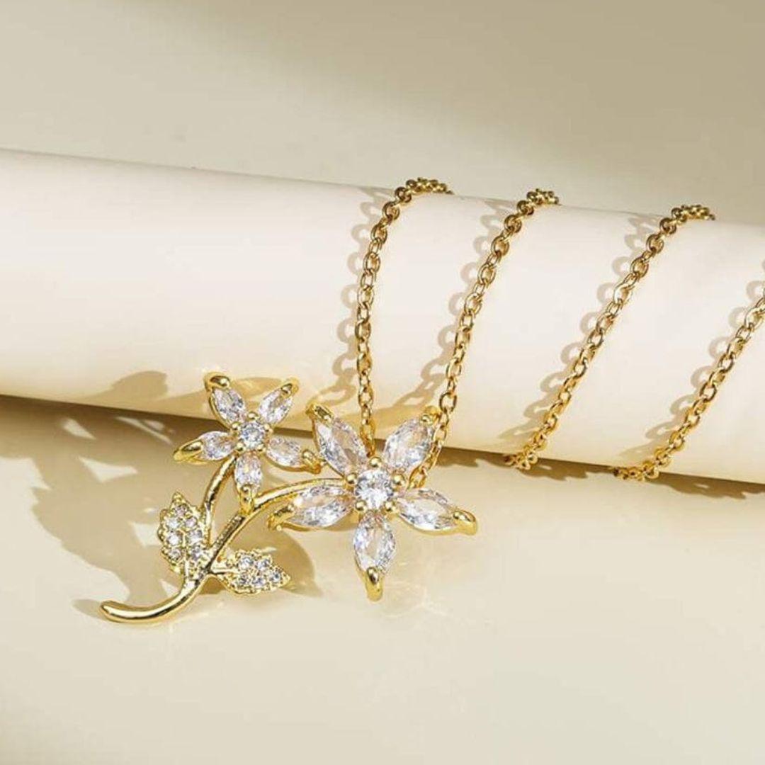 Daisy Twinkle Necklace