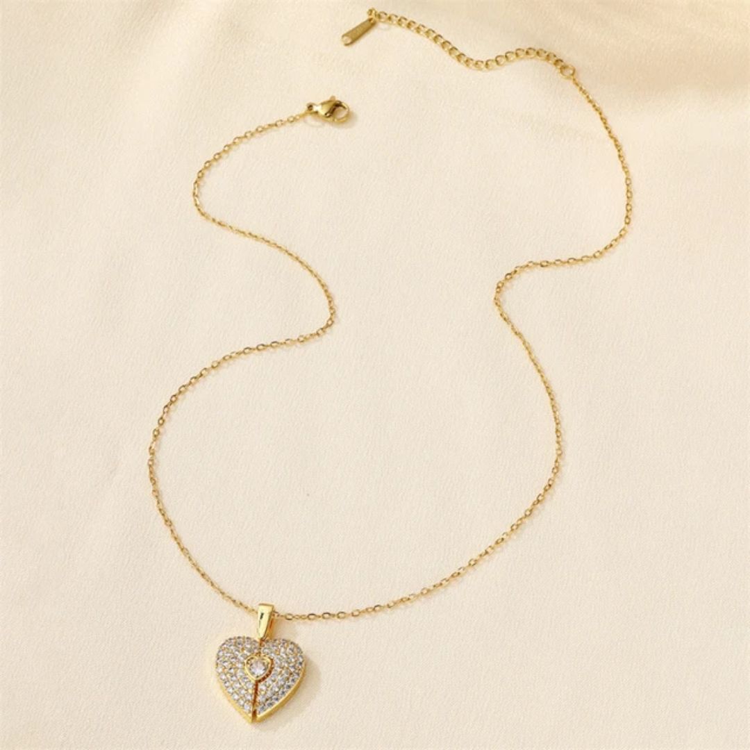 Follow Your Heart Neckpiece