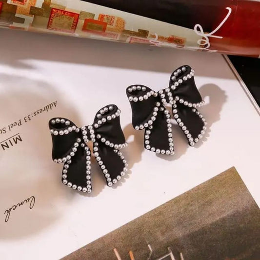 Black Jack Bow Earring