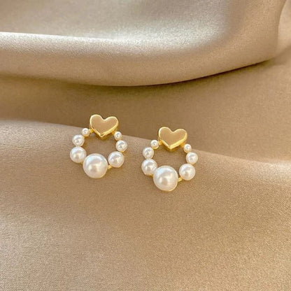 A Pearl Of heart Earrings