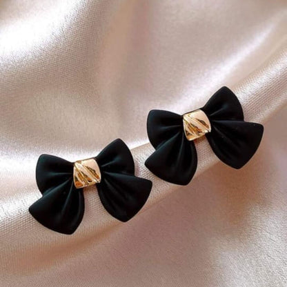 Black Jack Bow Earrings