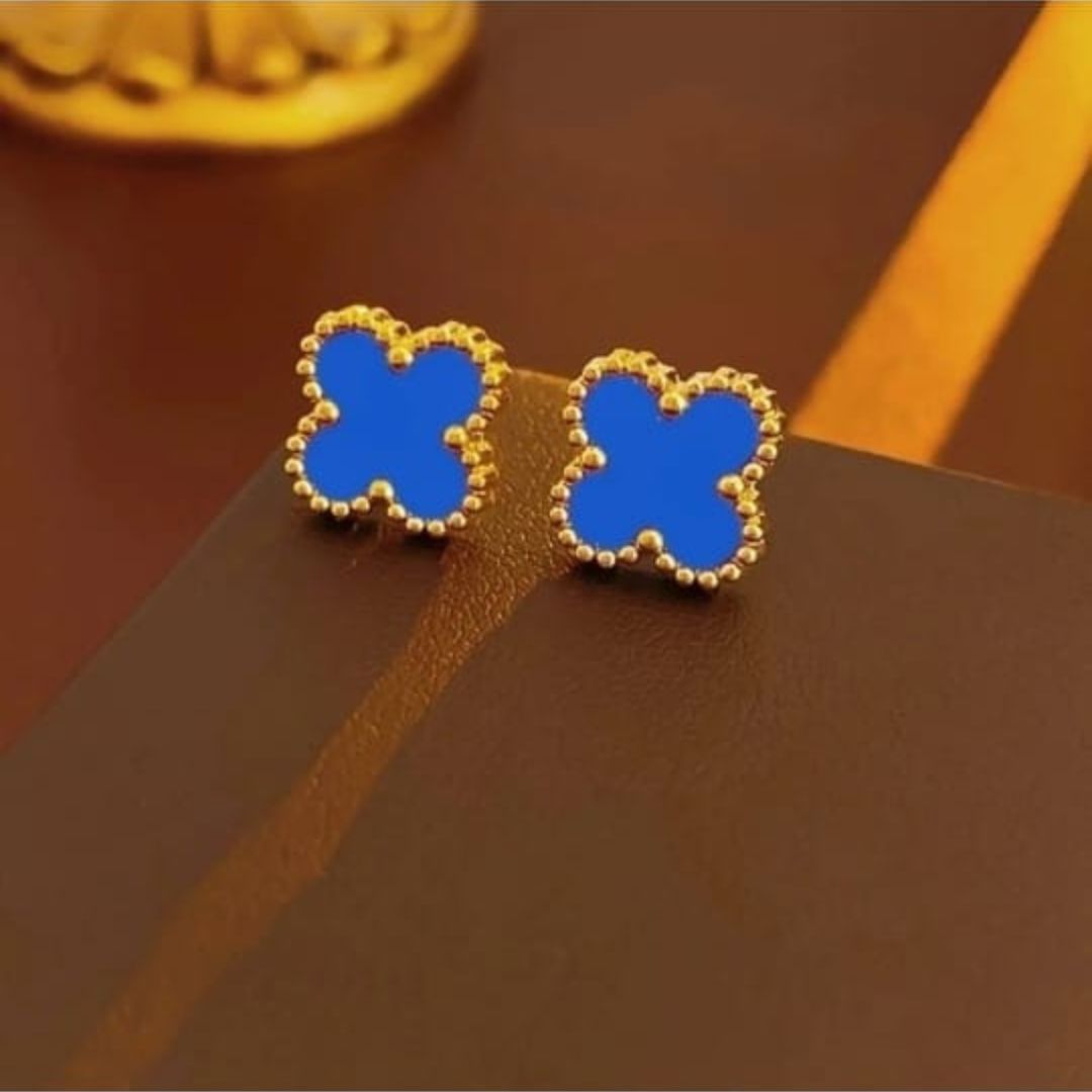 Blind Date Stud Earrings