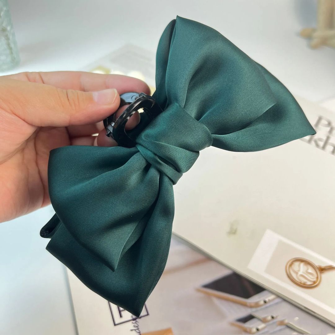 Satin Luxe Claw (Pack pf 1)