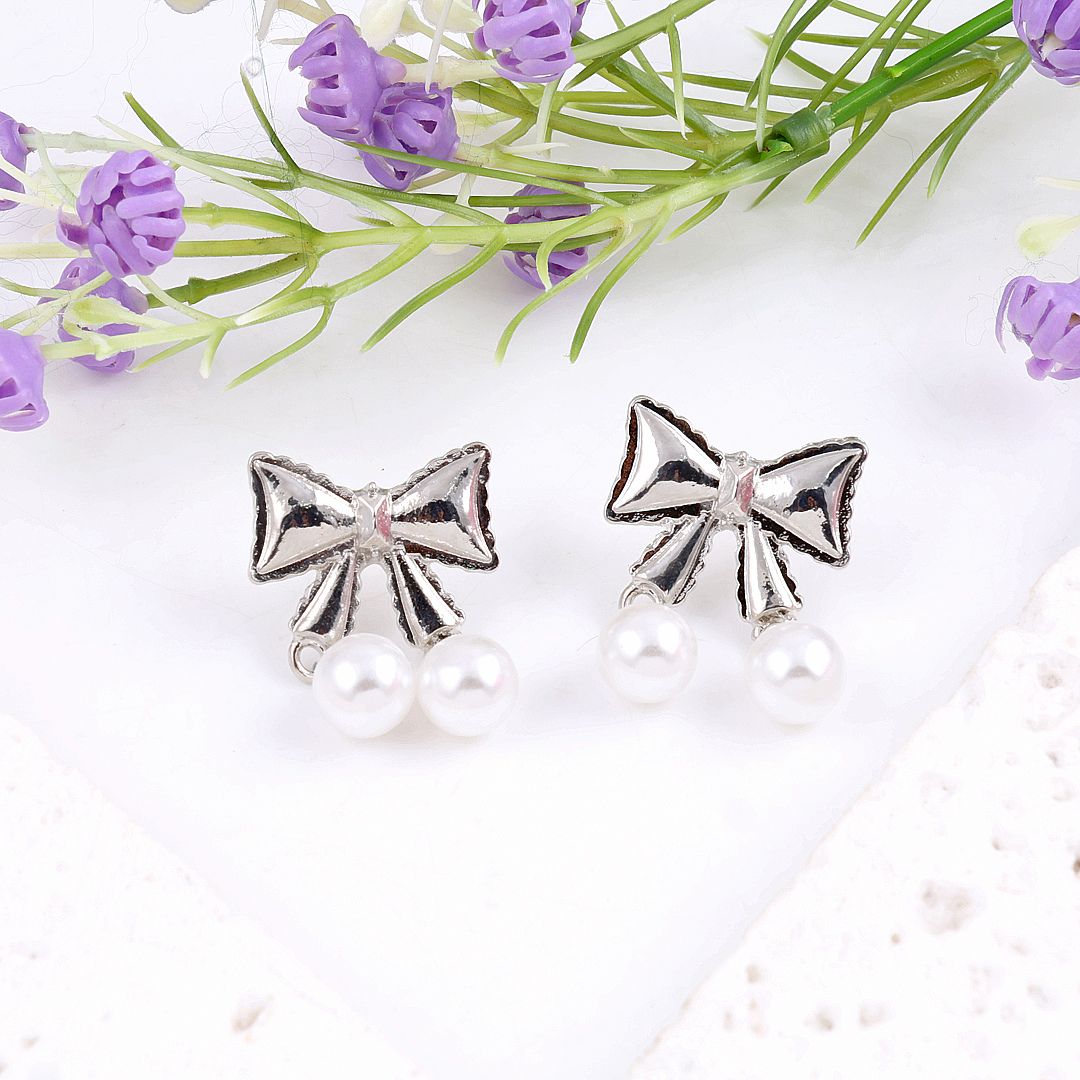 Bling Blogger Bow Earrings