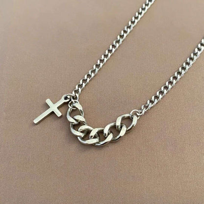 Chunky Spunky Cross Chain