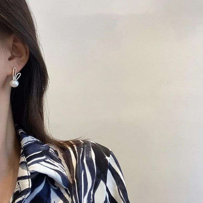 Pearlfect Minimal Earrings