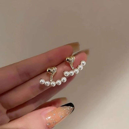 Pearlfect Heart Earrings