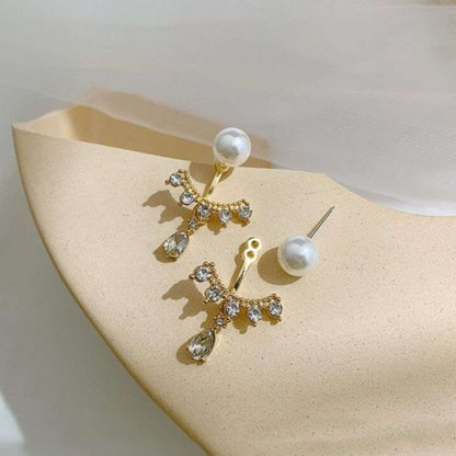 Bling Blogger Pearl Earrings