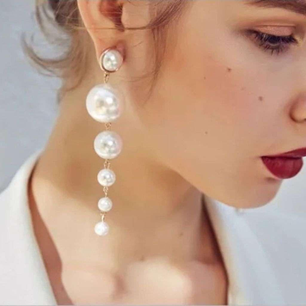Drop Pearlfect Earrings