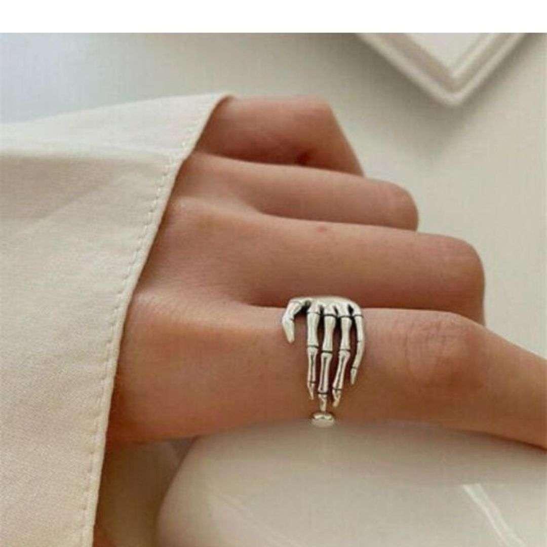 Point The Finger Ring